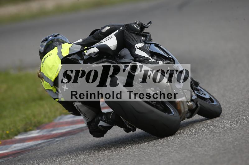 /Archiv-2023/53 31.07.2023 Dunlop Ride und Test Day ADR/Gruppe gelb/backside